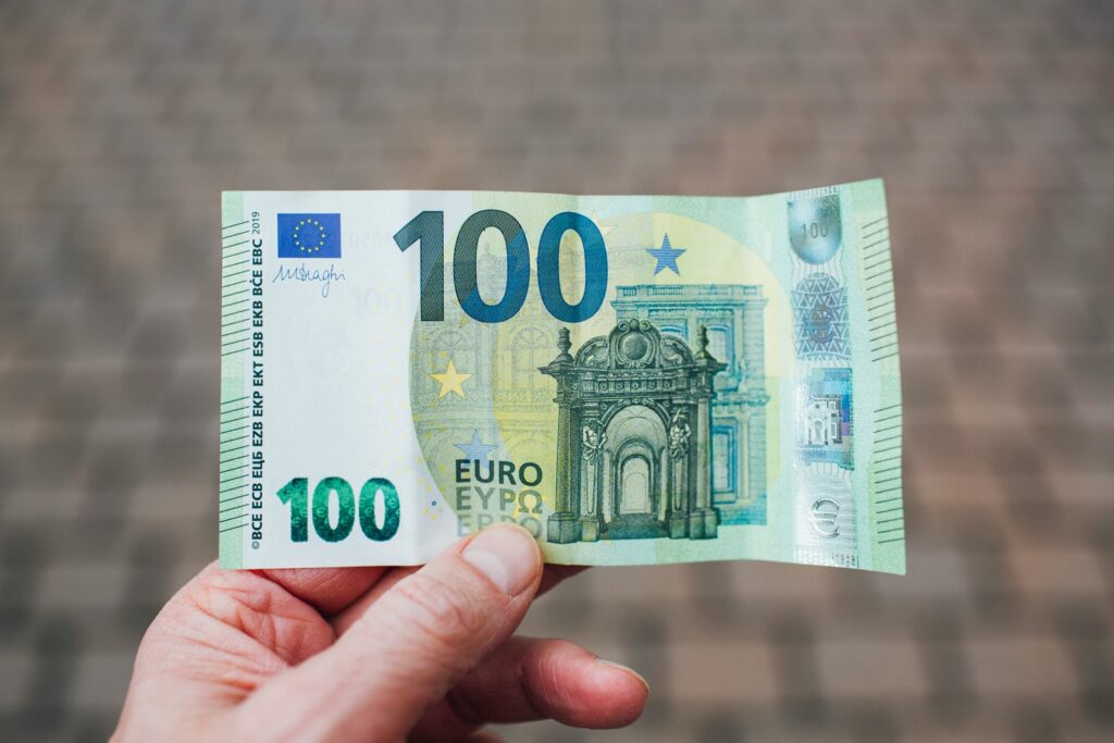 Eurobond Nedir