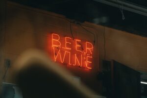 Alkollü Mekan Açma Ruhsatı Şartları görseli