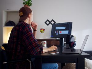 Freelance Çalışarak Evden Para Kazanma Yolları