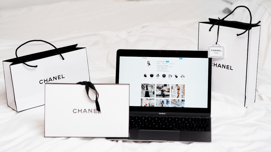 Evden E-Ticaret Başlatma: Shopify ve Trendyol Entegrasyonu Rehberi ile ilgili görsel