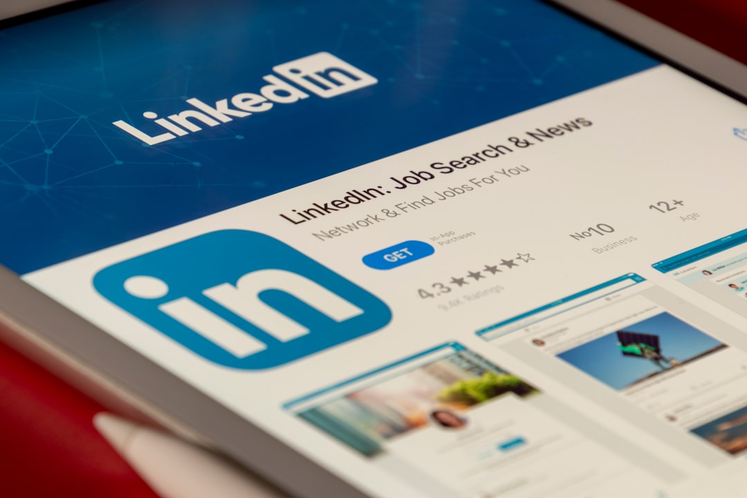 LinkedIn Profil Optimizasyonu: İş Bulma ve Müşteri Kazanma Rehberi konusunda görsel